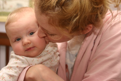 auntkiss.jpg