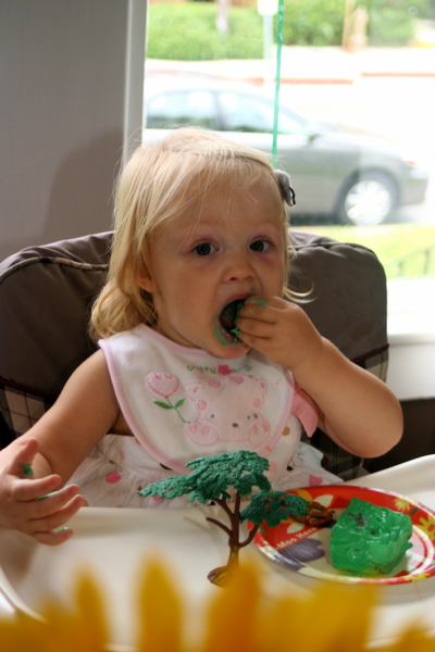 cami2eatcake.jpg