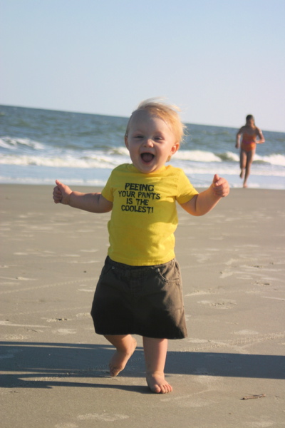 camirunningbeach.jpg