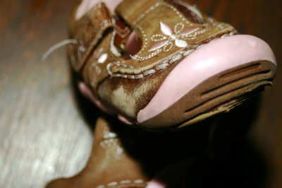 firstshoes2.jpg