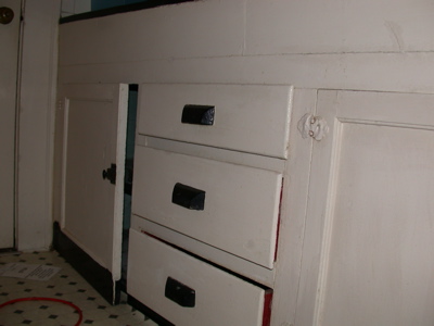 kitchencabinets.jpg
